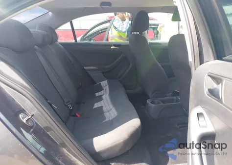 2012 Volkswagen Jetta 2.0L Base/2.0L S z USA, uszkodzony, nr VIN 3VW2K7AJ5CM367963